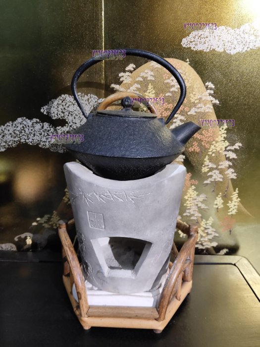 日本南部小容量鐵壺，傘形小容量鐵壺，名釜師田源雅泉作，炮口，黃金容量，可上涼爐，煮水泡茶利器 藏品 老貨 收藏 【二手】-7235