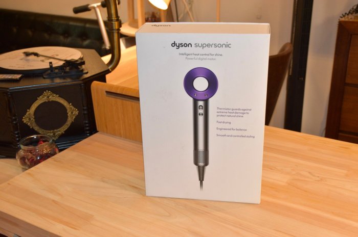 奇機巨蛋06.10.08【dyson戴森】Dyson Supersonic HD01 吹風機紫色全新