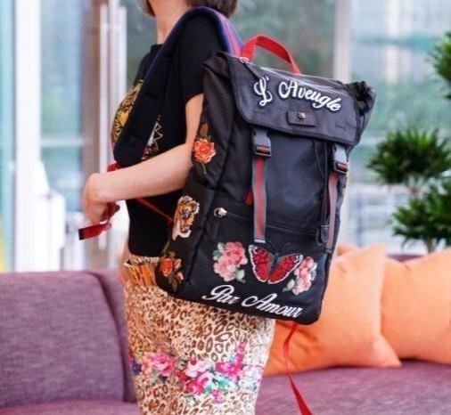 森*ん様 【良品】Gucci GGキャンバス レザー ショルダーバッグ 1142 2025年最新】グッチ ショルダーバッグ gg キャンバスの人気