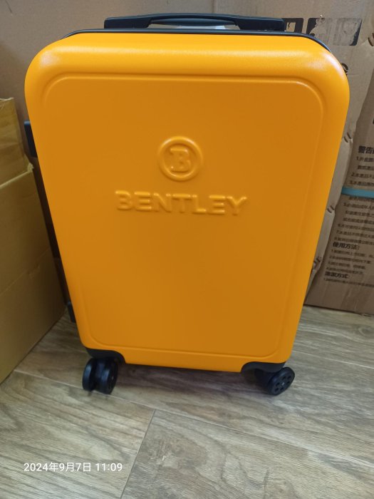 賓利BENTLEY 20吋行李箱-橙