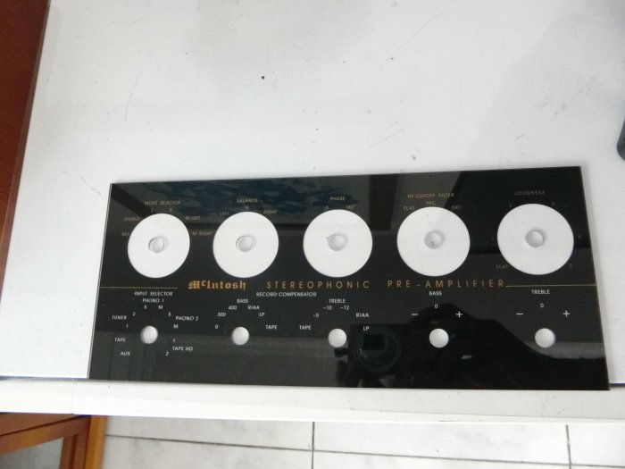フェイス C20 MCINTOSH ガラスパネル プレート フェイス C20 MCINTOSH プレート C-20 全新Mcintosh. ガラスパネル アンプ