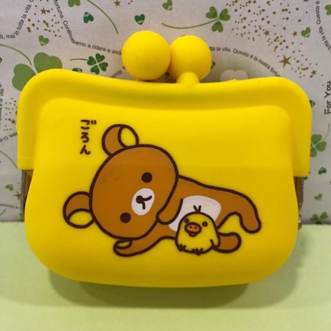【震撼精品百貨】Rilakkuma San-X 拉拉熊懶懶熊~矽膠珠扣零錢包~側躺黃#19792
