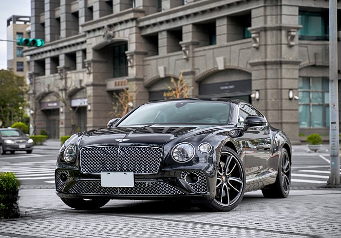 【凱爾車業】2019 Bentley Continental GT W12