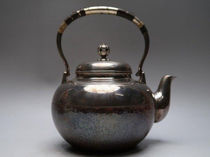 河内宗明作純銀製湯沸と茶托5客鎚起銀瓶純銀宮本刻印在銘共箱個人收藏