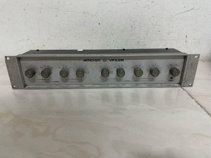 經典~美國CROWN AMCRON VFX2A 前級擴大器前級擴大機雙向分頻器壓縮器