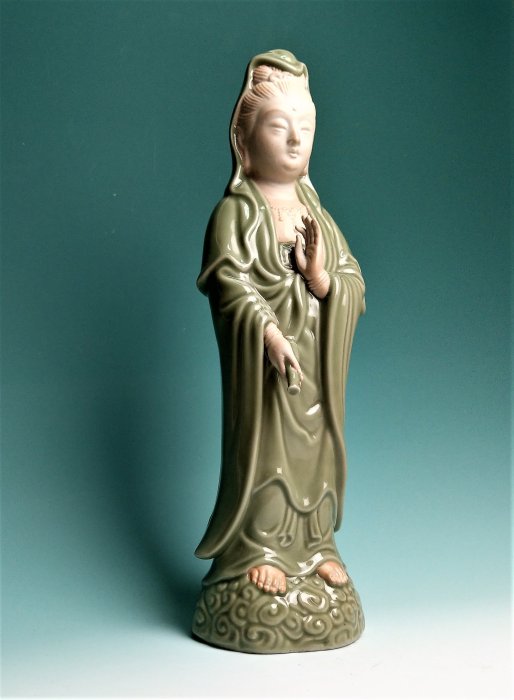 青瓷不遊環瓶  古美術 青白不分- 沐澤古美術