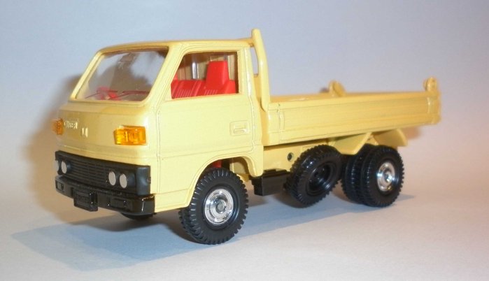 Tomica Mitsubishi Canter的價格推薦- 2025年9月| 比價比個夠BigGo