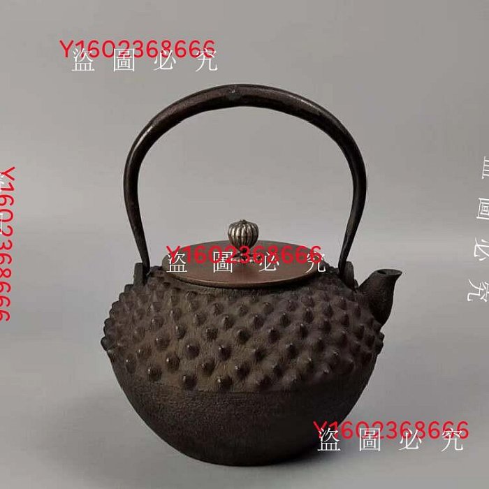 純銀製 霰打出 蕾摘 横手急須 銀瓶 煎茶道具 純銀製 霰打出 蕾摘 横手急須 銀瓶 煎茶道具 純銀製 霰打出