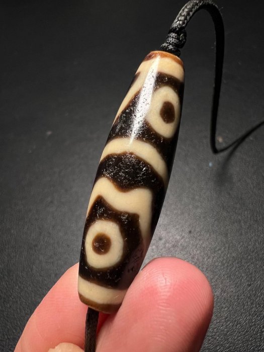 嚴選上肯龍五眼天珠，尺寸精確一物一圖，所見即所得。商品特殊性請詳細