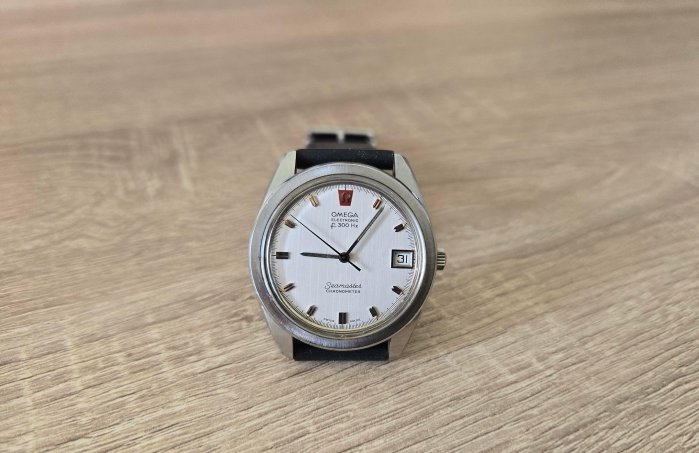 OMEGA 不鏽鋼海馬 F300hz 音叉天文台 198.001