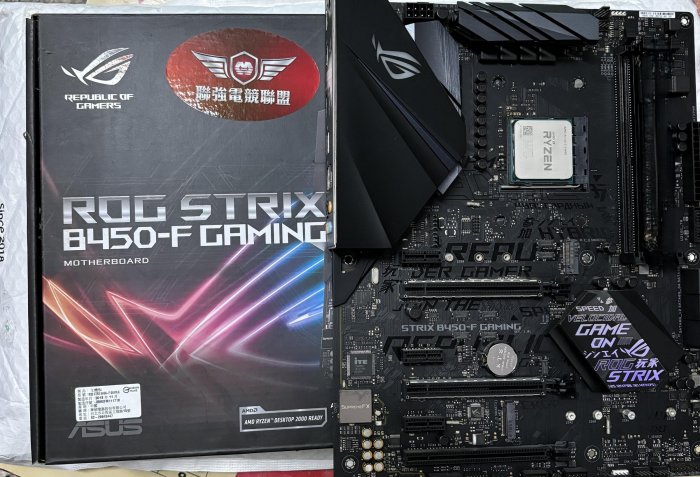 華碩 B450-F GAMING(可過電無法開機)+ AMD Ryzen 5 2400G+INETEL SSD