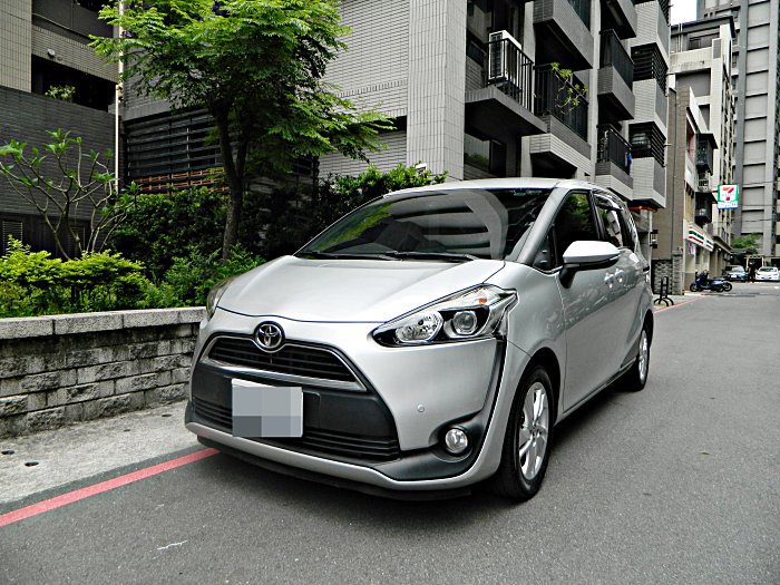 【大昌汽車】2018型 豐田/Sienta 1.8 豪華版 原廠保養 免鑰匙啟動