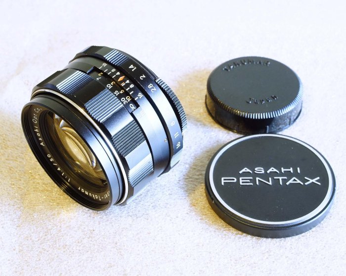 8枚玉　前期型　super takumar 50mm f1.4 m42 Super-Takumar 50mm F1.4 (8-element variant) Reviews - M42