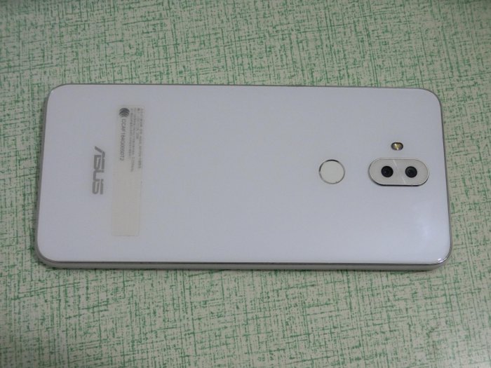 ASUS ZenFone 5Q ZC600KL 4G/64G X017DA 功能都正常外觀新