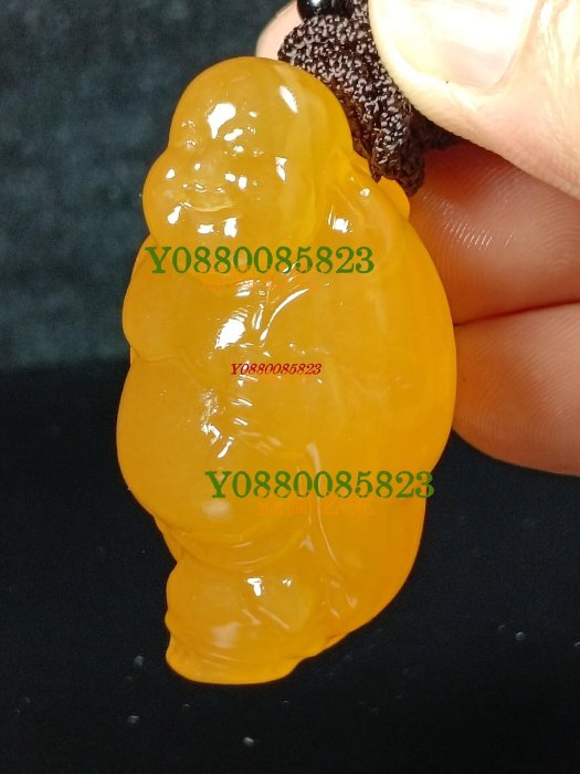 品名:印尼金田黃彌勒佛掛件行情不好做，家中印石。篆刻印章石料壽山石