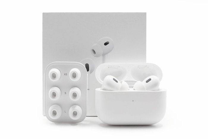 AirPods Pro 2 中古品　Lightning 正常動作 Apple Airpods Pro 2nd Gen LIGHTNING - Left or Right Airpods