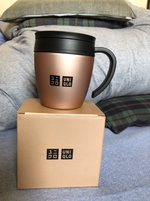 Uniqlo 2018年 感謝祭 限量不锈鋼馬克杯/保溫杯 特價:500元 現貨三個 售完為止