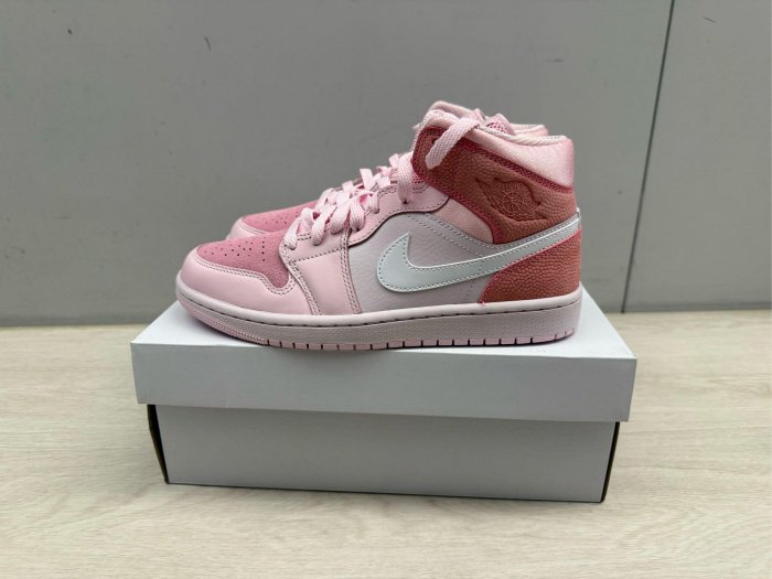 Cw5379 600 Jordan 1s Digital Pink Nike Air Jordan Digital Pink Mid