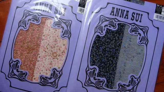 日本原裝Anna Sui落櫻繽紛膚色褲襪~賣場Anna Sui均一價450