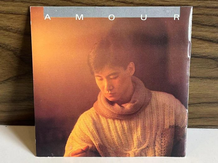 張學友《Amour 遙遠的她》1986年T透明版CD 歌詞書95成新碟片91成新輕微