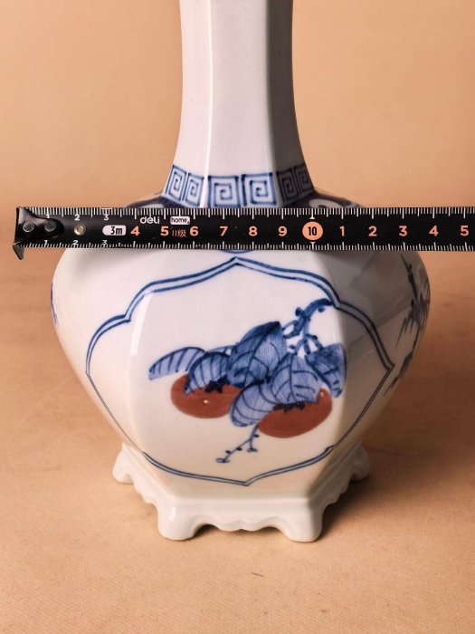嚴選李朝白瓷青花六棱賞瓶，日本回流古董級瓷器，青花繪工細膩花鳥竹子