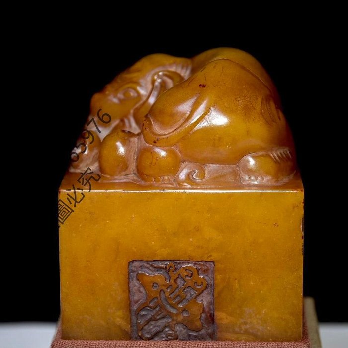 舊藏珍品壽山石田黃石印章原石原色純手工雕刻雕工精細血絲紋蘿卜