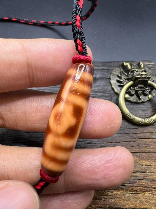 嚴選小盧天珠特殊風化菩提三眼，對孔36.9mm直徑11.5mm，玩家分享珍藏