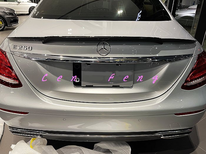 涔峰ＣＦ☆(B款)賓士 BENZ W213 Brabus樣式 碳纖維 Carbon 尾翼 小鴨尾 擾流板 空力套件