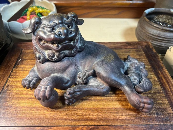 備前臥獅子香爐日本回流古董非新品收藏裝飾古備前臥獅子香爐磨挲包漿長
