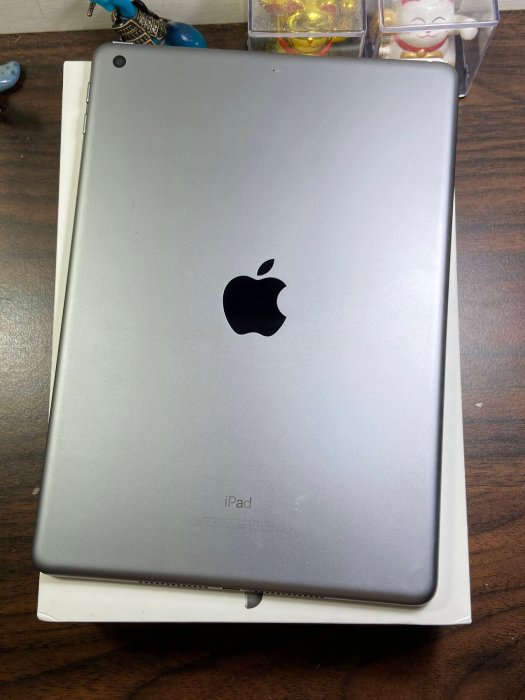 Apple IPad 6 2018 128G 9.7吋 二手蘋果平板WIFI版ipad6