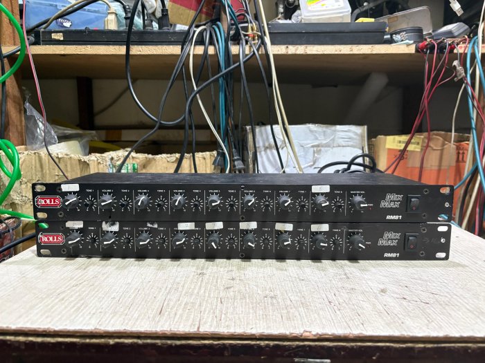 一元起標！零件機..rolls rm-81 8ch mic混音器2台...1379 | Yahoo拍賣