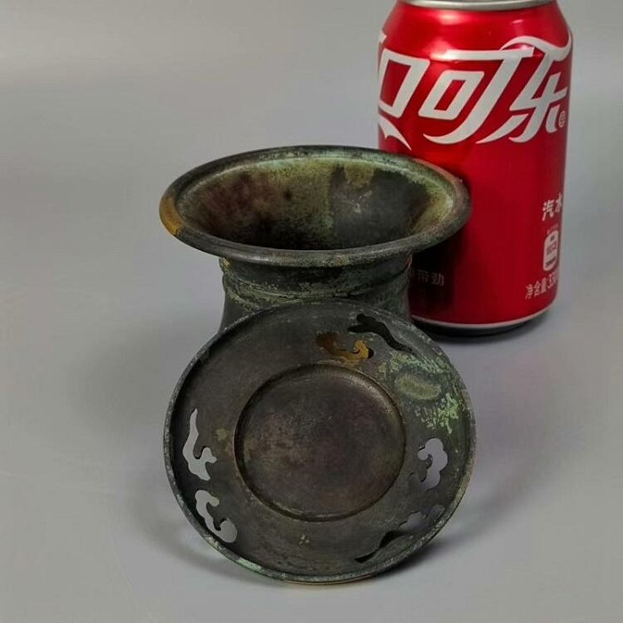 嚴選秦藏六造古董級日本銅香爐，四世平安瑞雲設計，百年珍藏，手工涂金