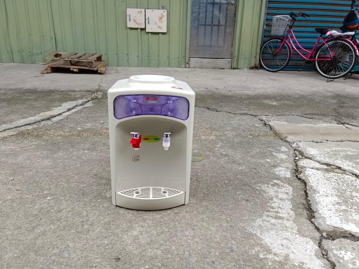 【安鑫】土城二手傢俱家電~元山桶裝水溫熱飲水機 YS-855BW開飲機【A584】