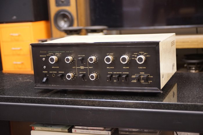 山水AU-777・AU-777D用ウォルナット製ウッドケースSANSUIサンスイ 山水AU-777・AU-777D用ウォルナット製ウッドケースSANSUIサンスイ