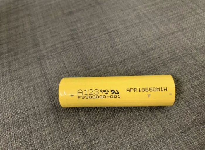 全新 18650 A123 磷酸鋰鐵3.2V 1800mah 鋰電池 高容量動力型 APR18650M1H
