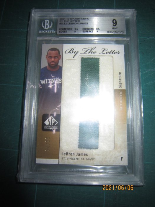 #換新收藏#[LEBRON JAMES][鑑定卡][限量簽名卡/23][SP][BY THE LETTER][BGS9/