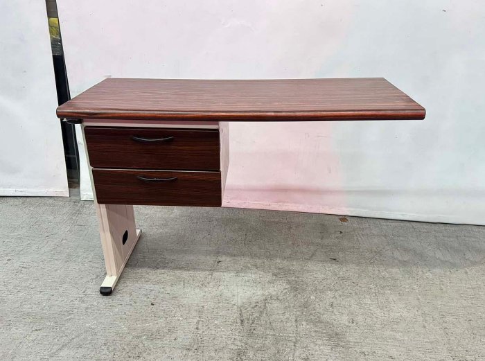 宏品全新二手家具電器 CE472505W*胡桃側桌*辦公設備 OA辦公鐵櫃 活動櫃 白板架 隔間屏風 會議桌 中古傢俱 台北桃園新竹台中彰化南投嘉義雲林