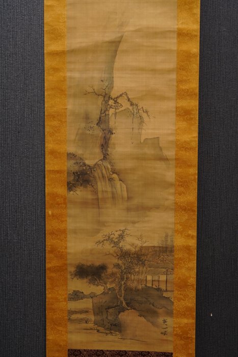 掛軸 「神苑之朝」 絹本條幅 桐箱 掛け軸 掛軸 かけじく 慶事 吉祥高砂