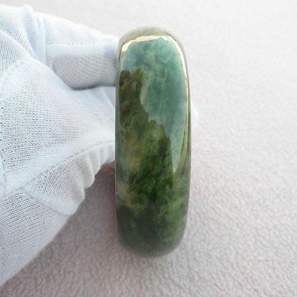 【歡喜心珠寶】【天然和田軟玉碧玉手鐲】玉鐲18.8圍「A貨附保証書」玉質手感光滑，溫潤舒適，超低價售出