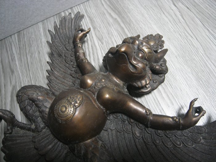 明・永年製款・古銅塗金彫・大鵬金翅鳥護法置物』極細工・