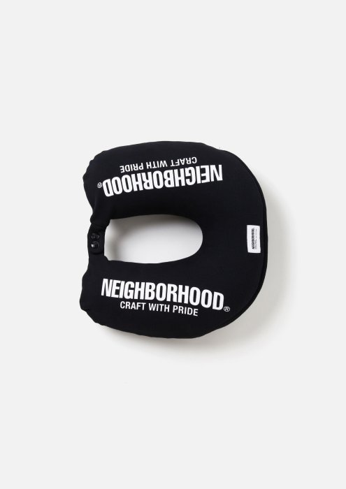 快適グッズ・旅行小物 NEIGHBORHOOD LOGO NECK PILLOW 日貨代購CITY】2024AW NEIGHBORHOOD LOGO NECK PILLOW 旅行頸枕