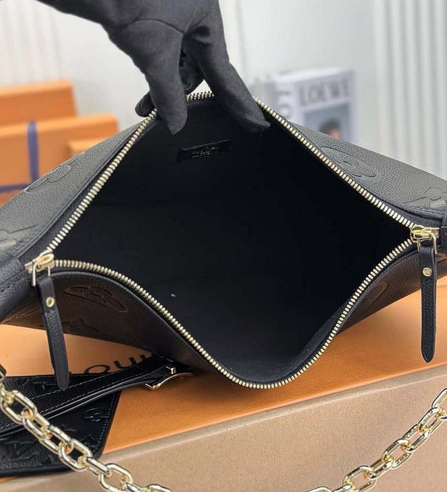 二手LV JIAN Louis Vuitton M46725 LOOP HOBO 尺寸38 x 26 x 10 厘米 | Yahoo拍賣