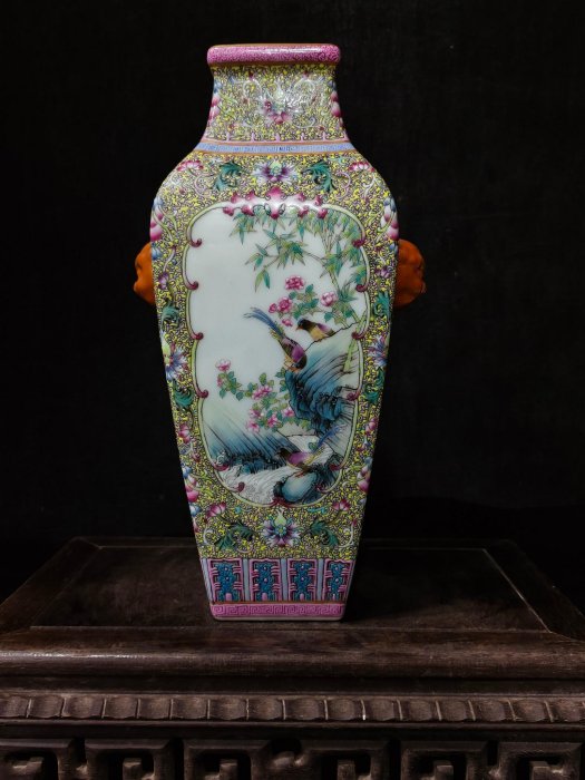 中国 粉彩 色絵 花鳥人物図 双耳四方瓶 古玩 古美術 商品の説明中国 清