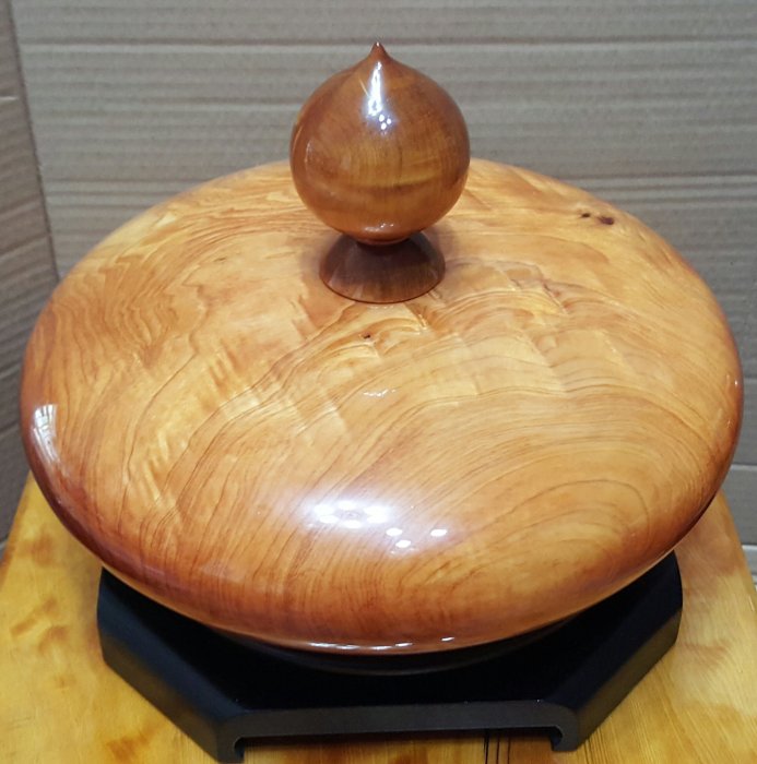台湾産　黄檜木　飾り品　聚宝盆 台湾黄桧木聚宝盆超大号镇宅之宝公司工厂摆件台湾直邮包邮包税