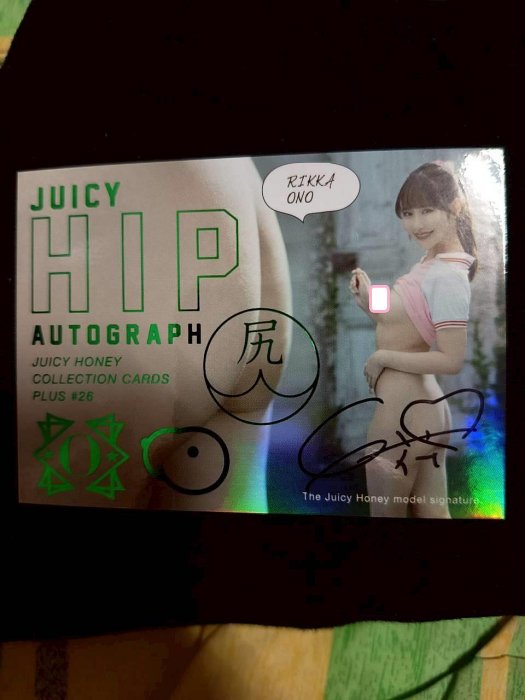 2025 Juicy Honey PLUS #26 女友系AV女優-小野六花~露美乳美尻簽~綠尻蜜桃臀~限量簽名卡/20