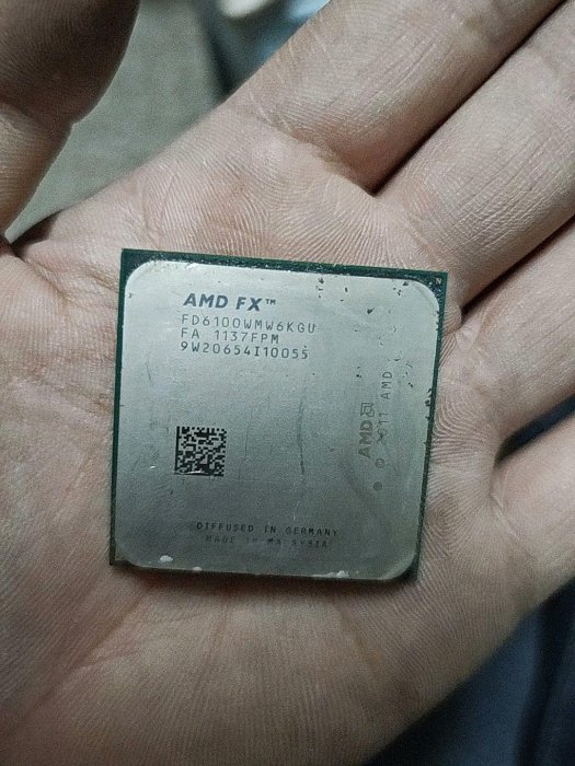 AMD FX6100 AM3+ 六核心處理器 二手電腦CPU 高效能 gaming 電競主機 相容AM3+主機板 測試正常 針腳完好