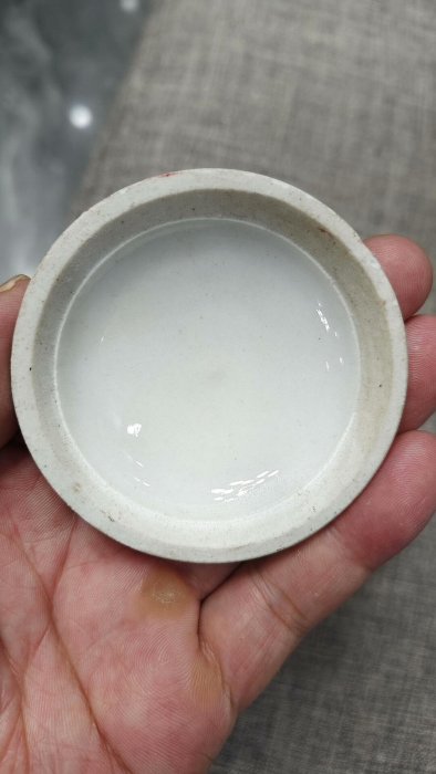 嚴選567花鳥印泥盒直徑6.7公分磁青釉彩頭出色全新品質保障567花鳥印泥