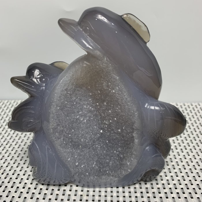 天然水晶【巴西瑪瑙海豚小擺件】開運招財.可放辦公桌財位(淨重761g)~040123
