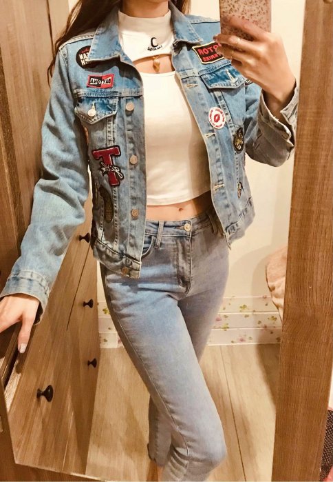 專櫃品牌PULL&BEAR亮面臂章字母超修身牛仔外套