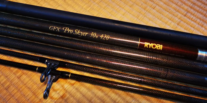 RYOBI - 遠投竿 RYOBI GFX ヘリカルZ 30号400 RYOBI - 遠投竿 RYOBI GFX ヘリカルZ 30号400の通販 by もぐもぐ